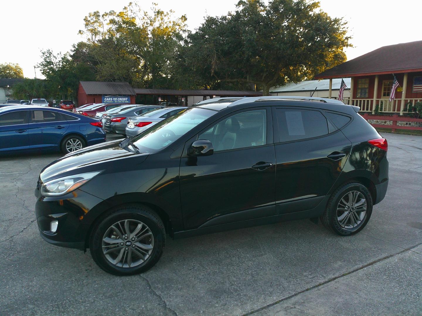 2015 BLACK HYUNDAI TUCSON LIMITED; SE (KM8JU3AG6FU) , located at 10405 Abercorn Street, Savannah, GA, 31419, (912) 921-8965, 31.988262, -81.131760 - Photo#1